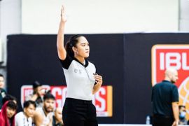 IBL skors wasit Cori Cobha Cobhita  delapan pekan kompetisi