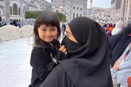 Ramadan keempat di Tanah Suci, Ria Ricis curhat perjuangan jadi single mom