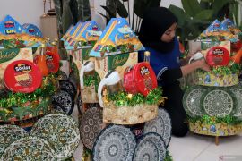 Penjualan parsel Lebaran di Blitar