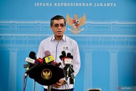 Menaker: pemberian THR-bonus lewati diskusi panjang oleh banyak pihak