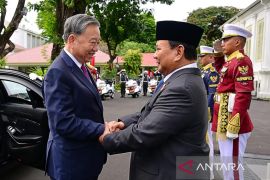 Developed status common goal of Indonesia, Vietnam: Prabowo