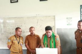 1.686 siswa  SMA/SMK di SBT Maluku ikut UNBK dengan lancar