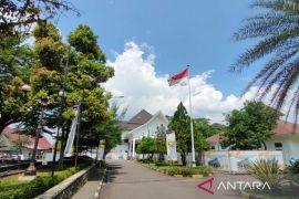 DPRD mendukung Pemkab Cianjur tertibkan bangunan di sepadan sungai