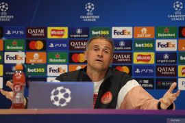 Luis Enrique tidak peduli cara PSG lolos ke perempat final