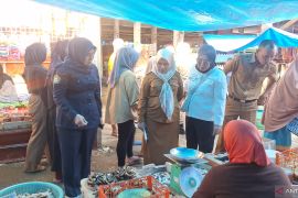 TPID Konsel sidak pasar pastikan kebutuhan pokok tersedia selama Ramadhan