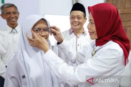 Baznas RI gelar pemeriksaan kesehatan mata gratis di Yogyakarta