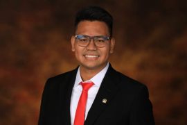 Wakil Ketua MPR  akan awasi pencairan THR untuk pengemudi ojol