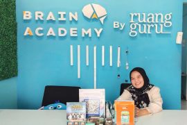 Kisah Nada Afra Kamila, alumni Itera yang jadi leader termuda di Ruangguru