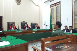 Mantan pemain timnas menangis bacakan pledoi minta hukuman diringankan