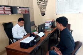 Polisi tangkap penjambret kalung emas