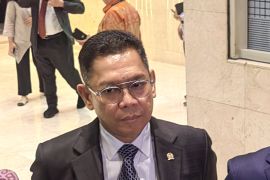 Gov’t urged to prevent product over-import amid US tariff policy