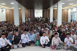 BAZNAS Banjarmasin salurkan ribuan paket sembako ke dhuafa