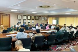 Disbun Kaltim  konsultasi bantuan alsintan untuk petani ke Kementan