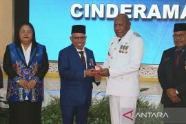 Bupati Wondama: Pendidikan dan kesehatan gratis jadi program prioritas