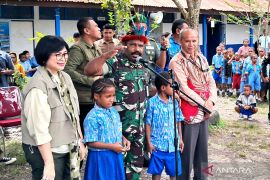 Stafsus Menhan pastikan Makan Bergizi Gratis diterima di Wamena