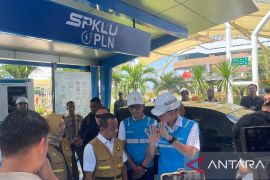 Menteri Bahlil komitmen jaga kualitas produk BBM Pertamina