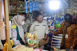 DPPKUKM Kaltim  temukan kemasan produk bermasalah di Balikpapan