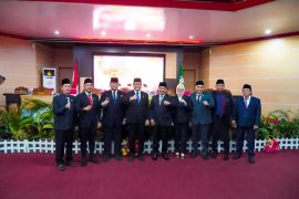 Rapat Paripurna Penetapan Bupati Dan Wakil Bupati Terpilih, Pj. Bupati Banyuasin: Selamat Menjalankan Amanah