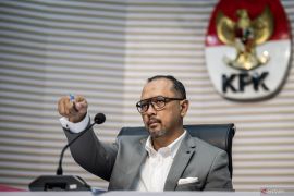 KPK periksa tiga eks pejabat Pertamina terkait penyidik korupsi pengadaan katalis