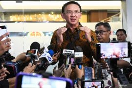 Ahok ditetapkan sebagai tersangka dugaan kasus korupsi tata kelola minyak mentah, benarkah? Cek faktanya