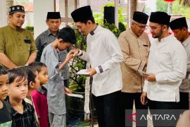 Pemkab Aceh Barat santuni ratusan yatim jelang Idul Fitri