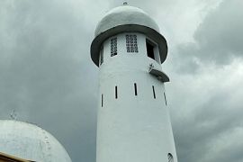 Masjid Al-Ihsaniyah dikenal masjid batu tertua di Kota Jambi