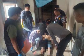 Pria tewas gantung diri di Desa Durian Gantang HST