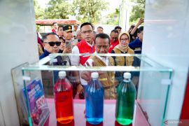 Menteri Bahlil sebut stok BBM untuk Lebaran cukup