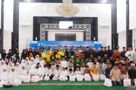 JTT gelar doa bersama dan santunan yatim di empat wilayah Tol Trans Jawa