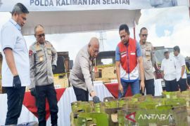 Polhukam kemarin dari pelangsiran biosolar hingga sabu