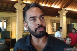 Pengusaha pariwisata di Bali galang donasi makanan gratis