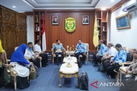 Pemkot Banjarmasin tindak lanjuti aspirasi guru honorer dan PPPK