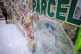 Penjualan parsel Lebaran di Surabaya