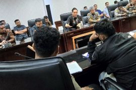 Wali Kota Medan minta jajaran gunakan  produk UMKM lokal