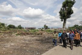 Lagi, Wali Kota Pematangsiantar tinjau pembenahan Stadion Sangnaualuh