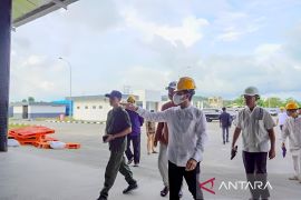 Pemkab Dompu minta Bulog optimal serap hasil panen raya petani