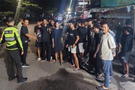 Polsek Banjarmasin Timur bubarkan kelompok remaja saat sahur