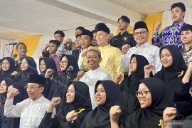 Bahlil sumbang Rp1 miliar untuk wawasan kewirausahaan santri