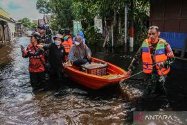 Program MBG di Kalteng terdampak banjir luapan Sungai Kahayan