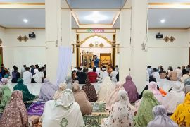 Kemenag Bolmut tingkatkan  sosialisasi zakat fitrah jelang Lebaran