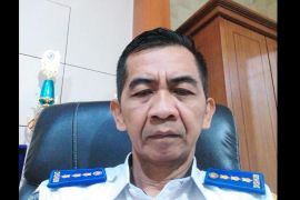 Dishub Provinsi Jambi memeriksa kelaikan ratusan bus jelang Lebaran