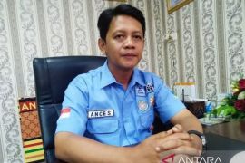 Pemkot Padang pasang lampu jalan di titik rawan kriminalitas