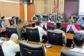 DPRD Tanah Bumbu apresiasi kinerja Satpol PP dan Damkar