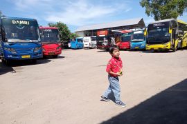 Sopir bus mudik gratis di Mataram jalani cek kesehatan mulai 26 Maret 2025