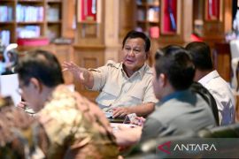 Prabowo pimpin ratas hilirisasi, telaah proyek ciptakan lapangan kerja