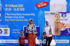 Perserang FC dan GGN Foundation gelar Pasar Murah Ramadhan 2025