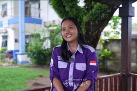 Regina rela merantau demi raih mimpi bersama Progam Kelas Beasiswa PT Timah