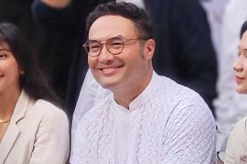 Surya Saputra tak larang istri ambil pekerjaan di bulan Ramadhan