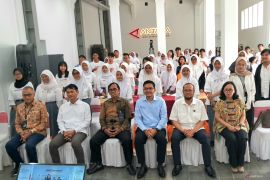 ANTARA menggelar pelatihan menulis kreatif, perkuat literasi digital siswa