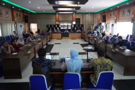 Pemkab Banjar maksimalkan layanan panggilan darurat dukung smart city